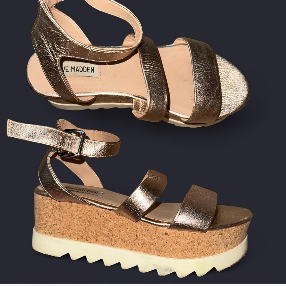 Steve Madden Bronze Platform Shoes with Elevated Style